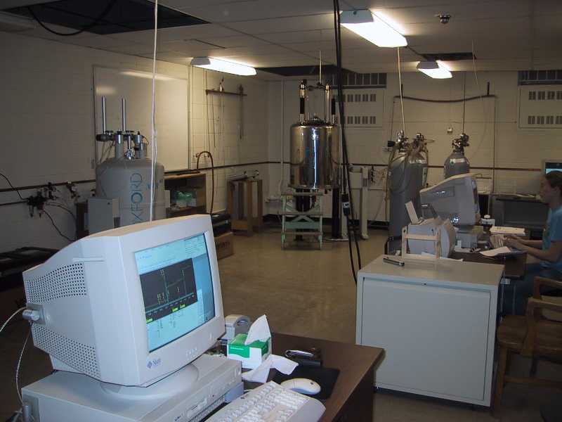NMR Facility at Chemistry Department